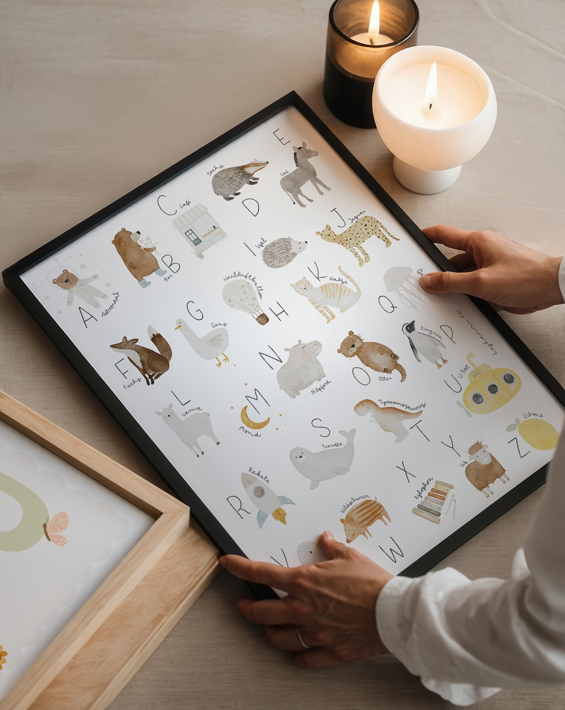 Kinderposter Alphabet Tiere ABC inkl. Rahmen