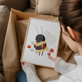 Kinderposter Erdbeer-Biene inkl. Rahmen