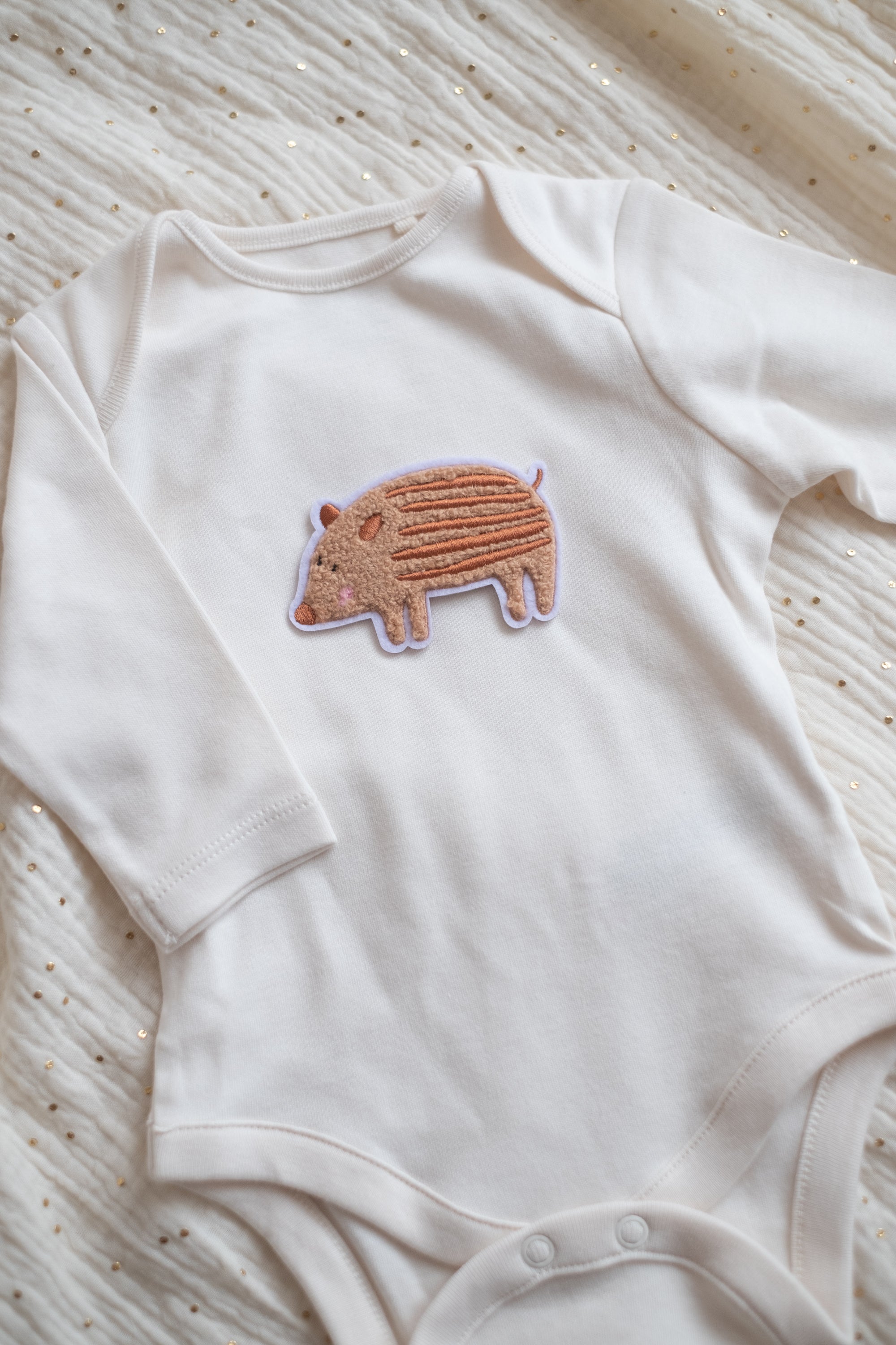 Hej Hanni Patch flauschig Frischling Chenillepatch