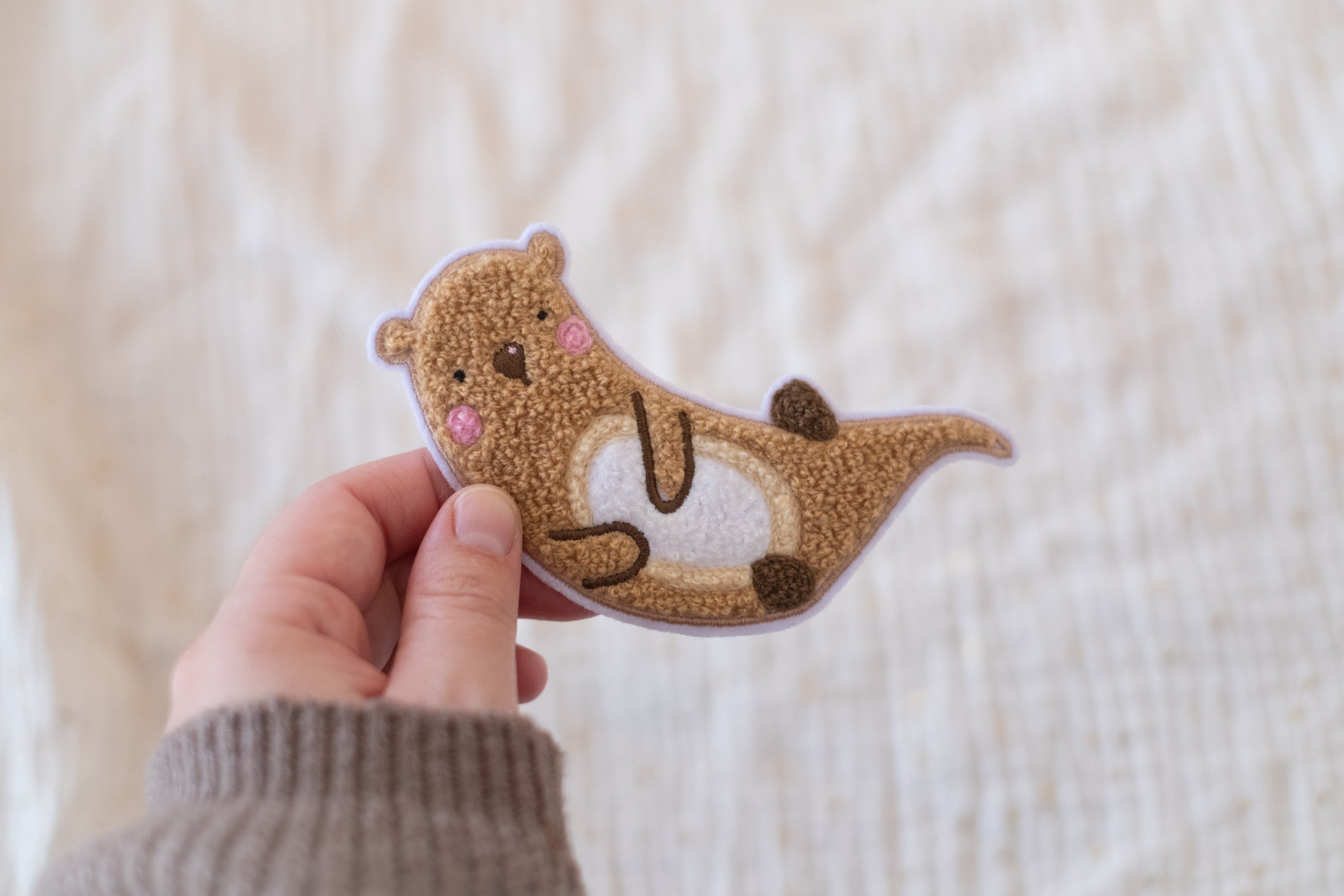 Hej Hanni Patch flauschig Otter Chenillepatch