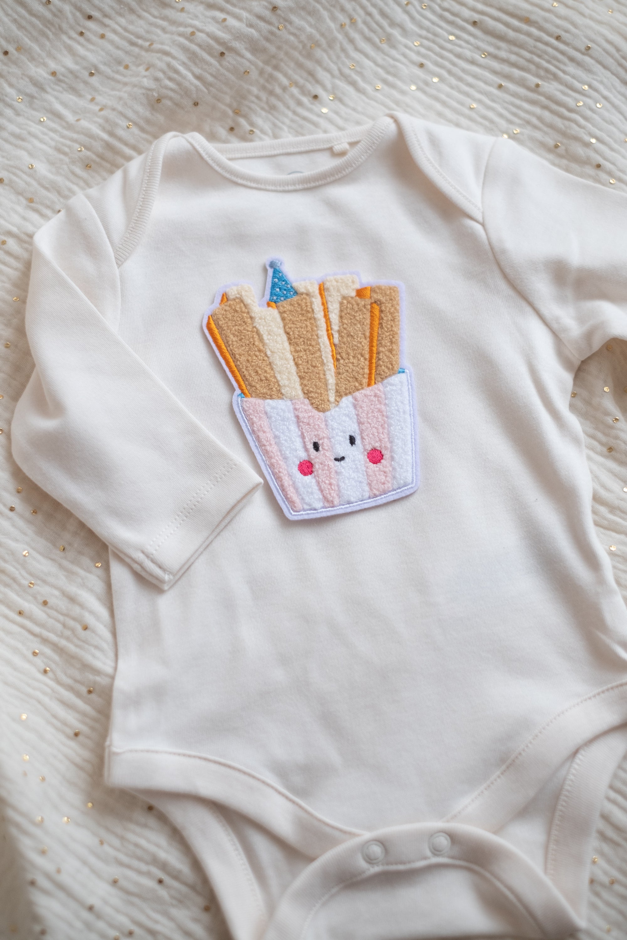 Hej Hanni Patch flauschig Pommes Chenillepatch