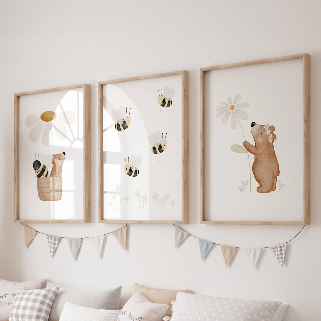 Posterset Heißluftballon, Bär mit Blume & Bienen