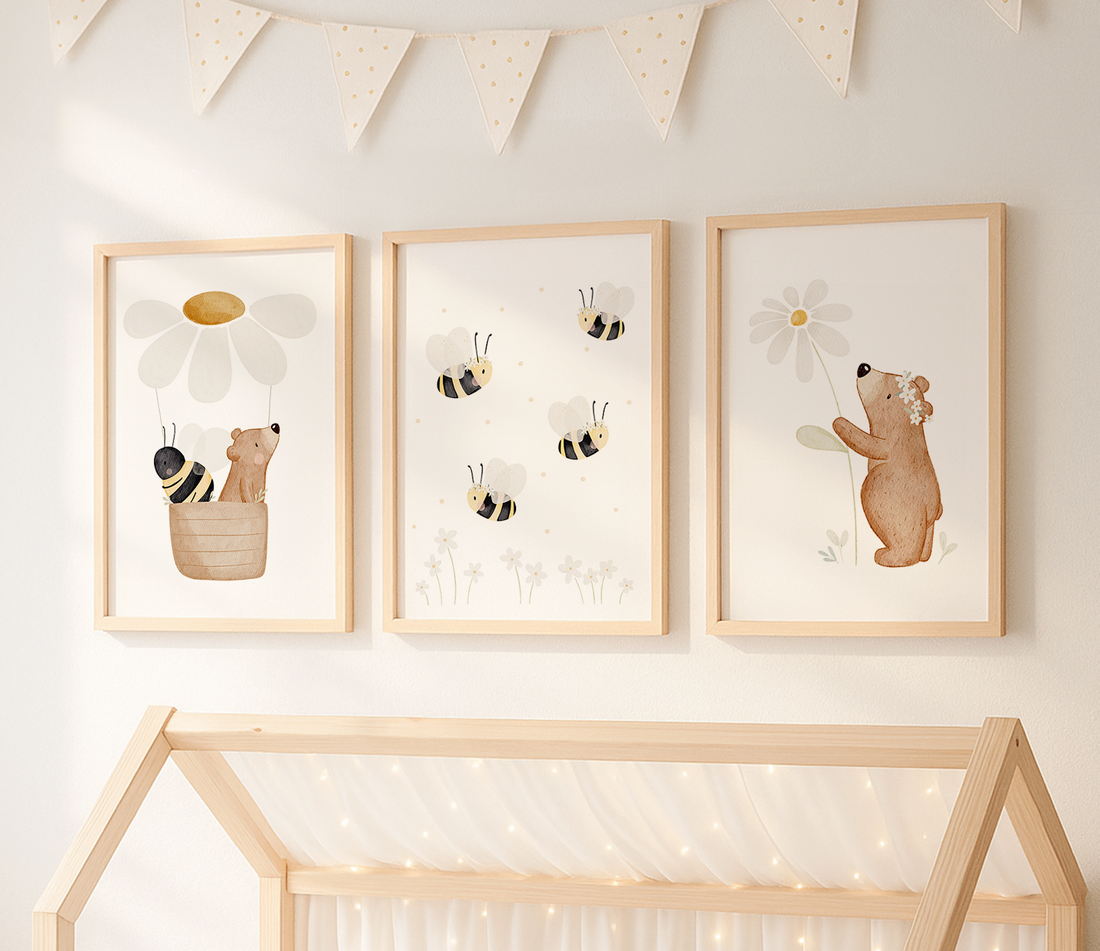 Posterset Heißluftballon, Bär mit Blume & Bienen