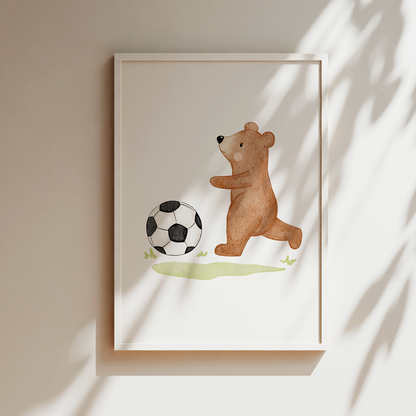 Kinderposter Bär Fußball inkl. Rahmen