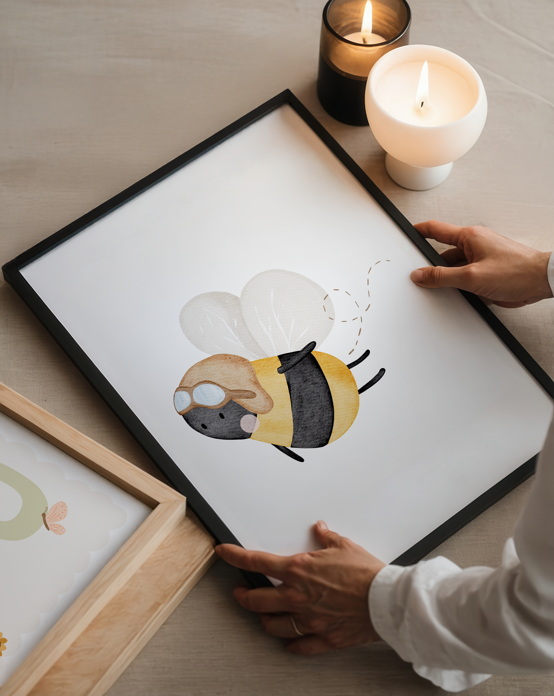 Kinderposter Fliegerbiene inkl. Rahmen