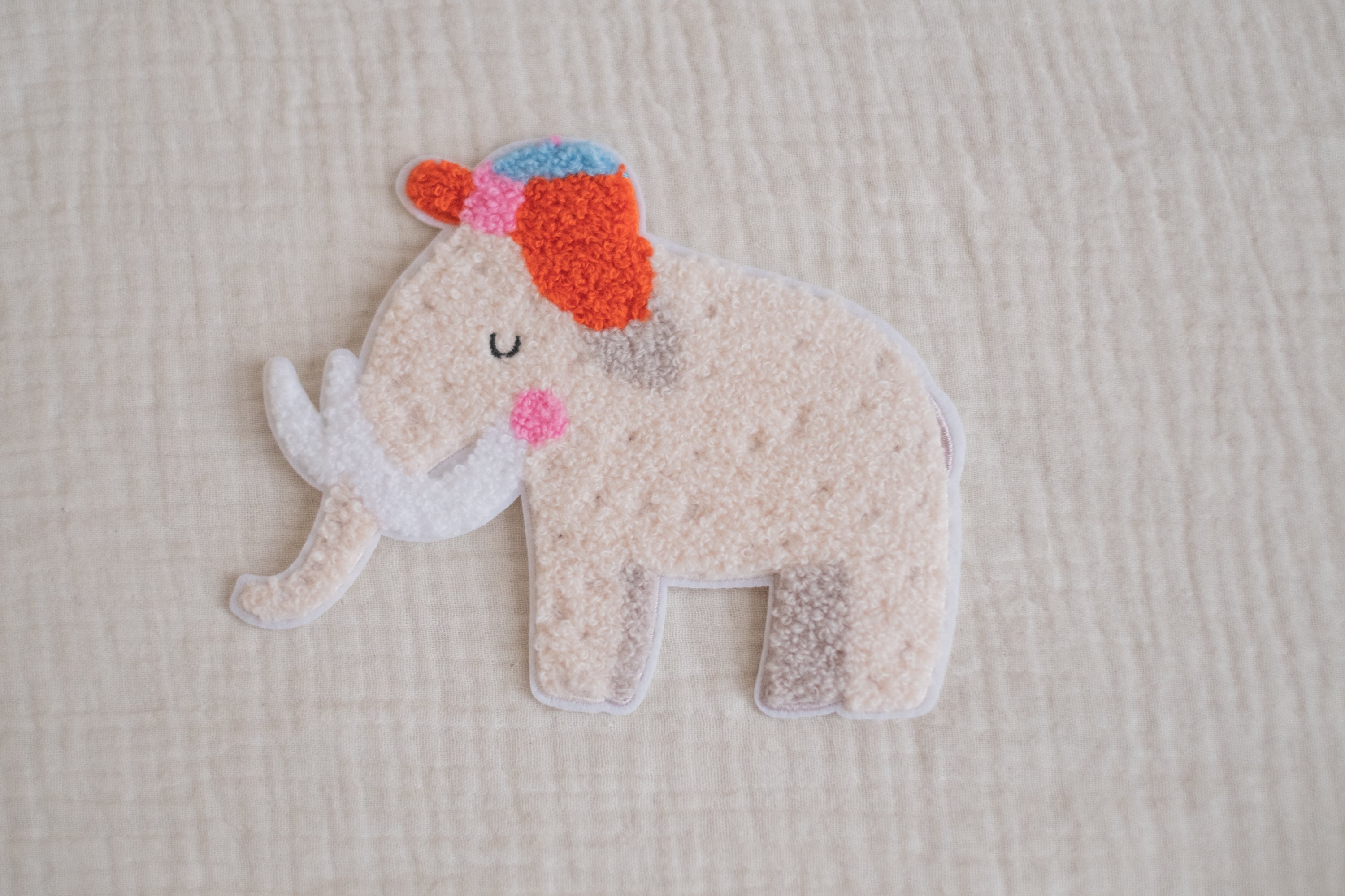 Hej Hanni Patch flauschig Mammut Chenillepatch 15cm breit