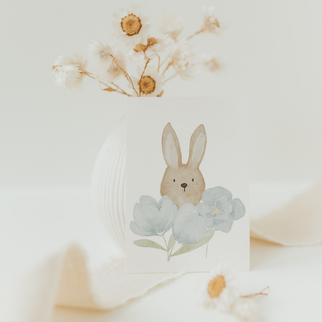 Hej Hanni Minikarte Ostern Hase blaue Blumen weiß A7